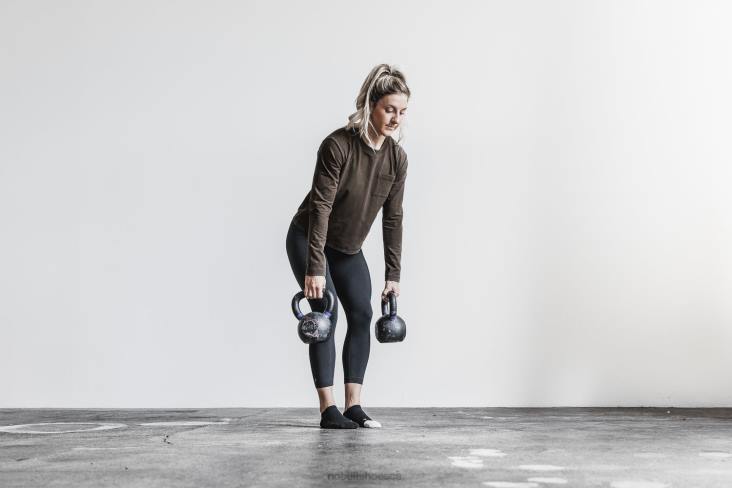 6DJZ1137 Women Heavyweight Long Sleeve Pocket Boxy Tee Nobull