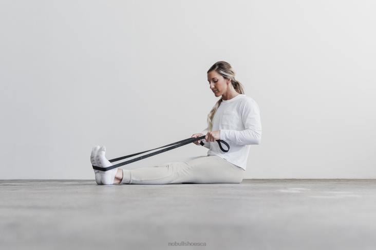 6DJZ1138 Women Heavyweight Long Sleeve Pocket Boxy Tee Nobull